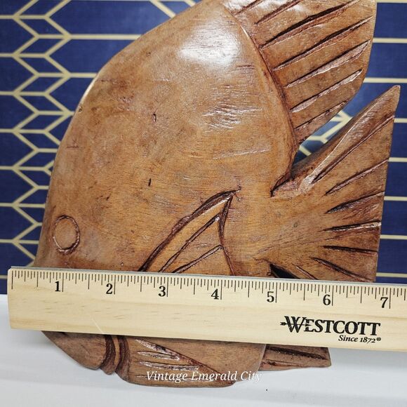 Vtg Hand Carved Cedar Wooden Fish Sculpture Mid Century Ocean Life 3D Brown Boho - Picture 10 of 12